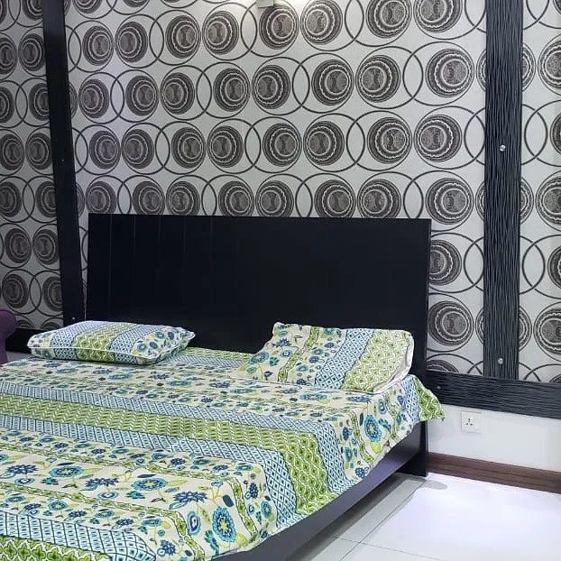 1 Kanal House for rent