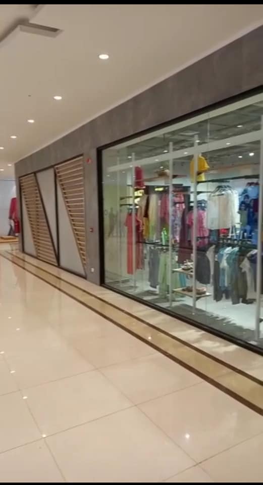 Shop for rent
