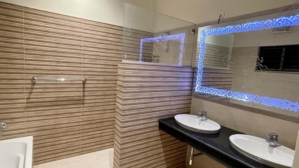 Brand new  luxurious bungalow