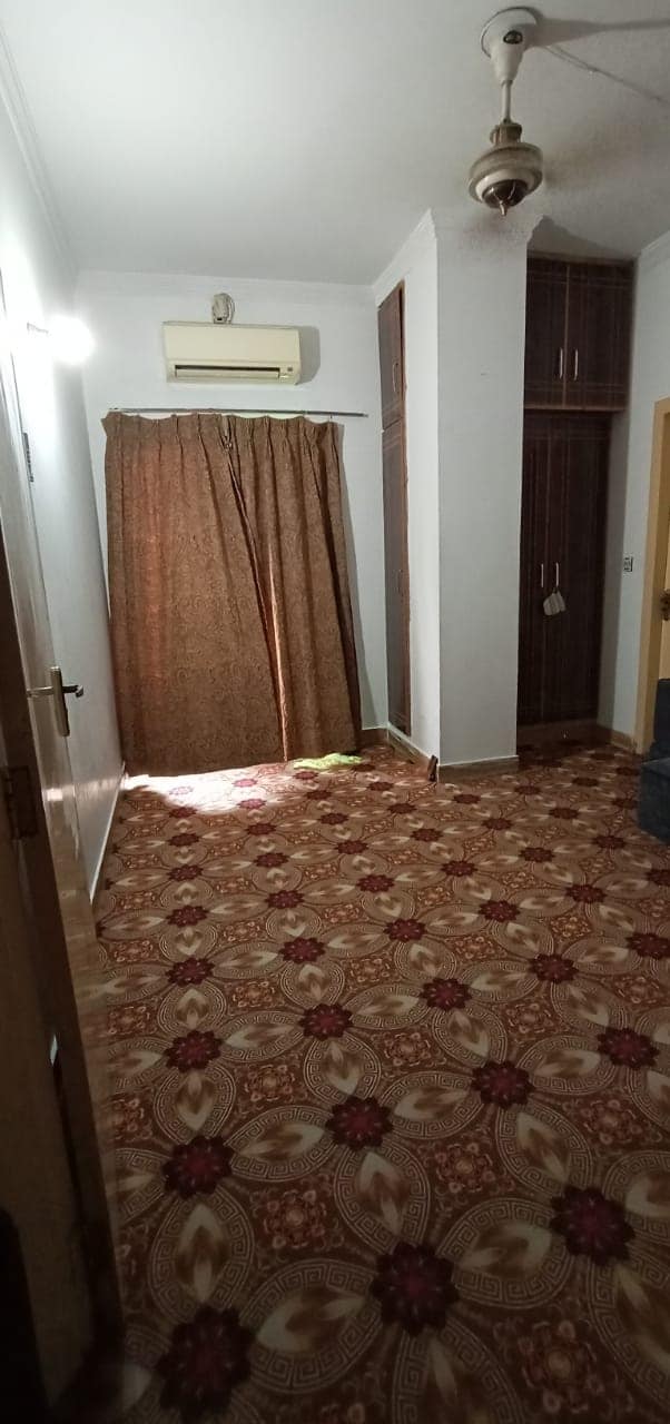 𝔽𝕃𝔸𝕋  𝔽𝕆ℝ  𝕊𝔸𝕃𝔼