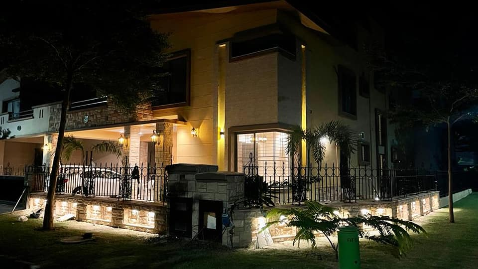 Brand new  luxurious bungalow