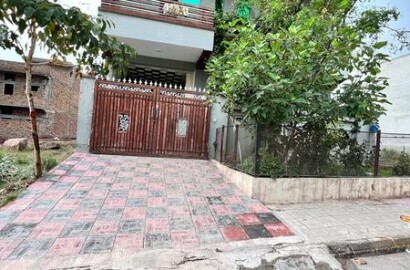 7 Marla solid construction Double story house available for sale in CDA sector Major road-1 E-16/3 Islamabad