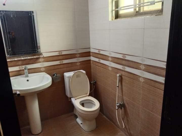 7 Marla used house for sale in abu bakar block phase 8 Bahria town Rawalpindi