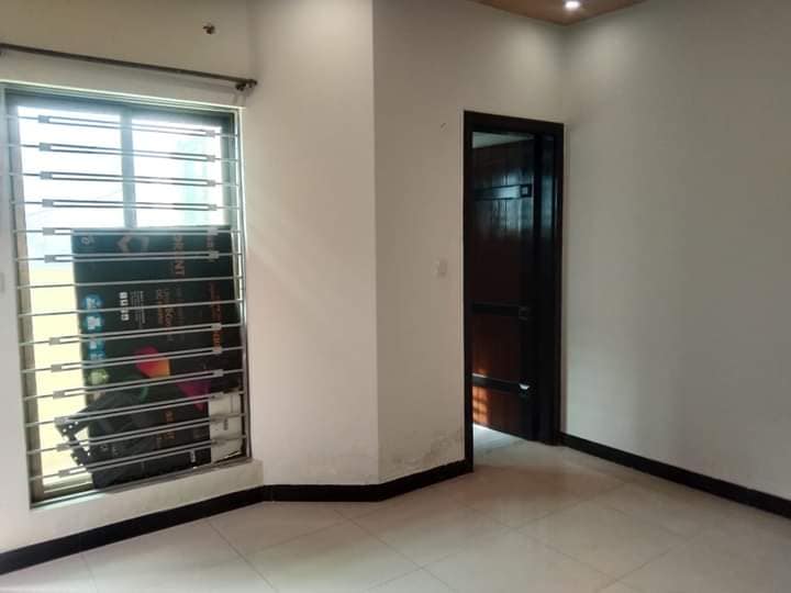 7 Marla used house for sale in abu bakar block phase 8 Bahria town Rawalpindi