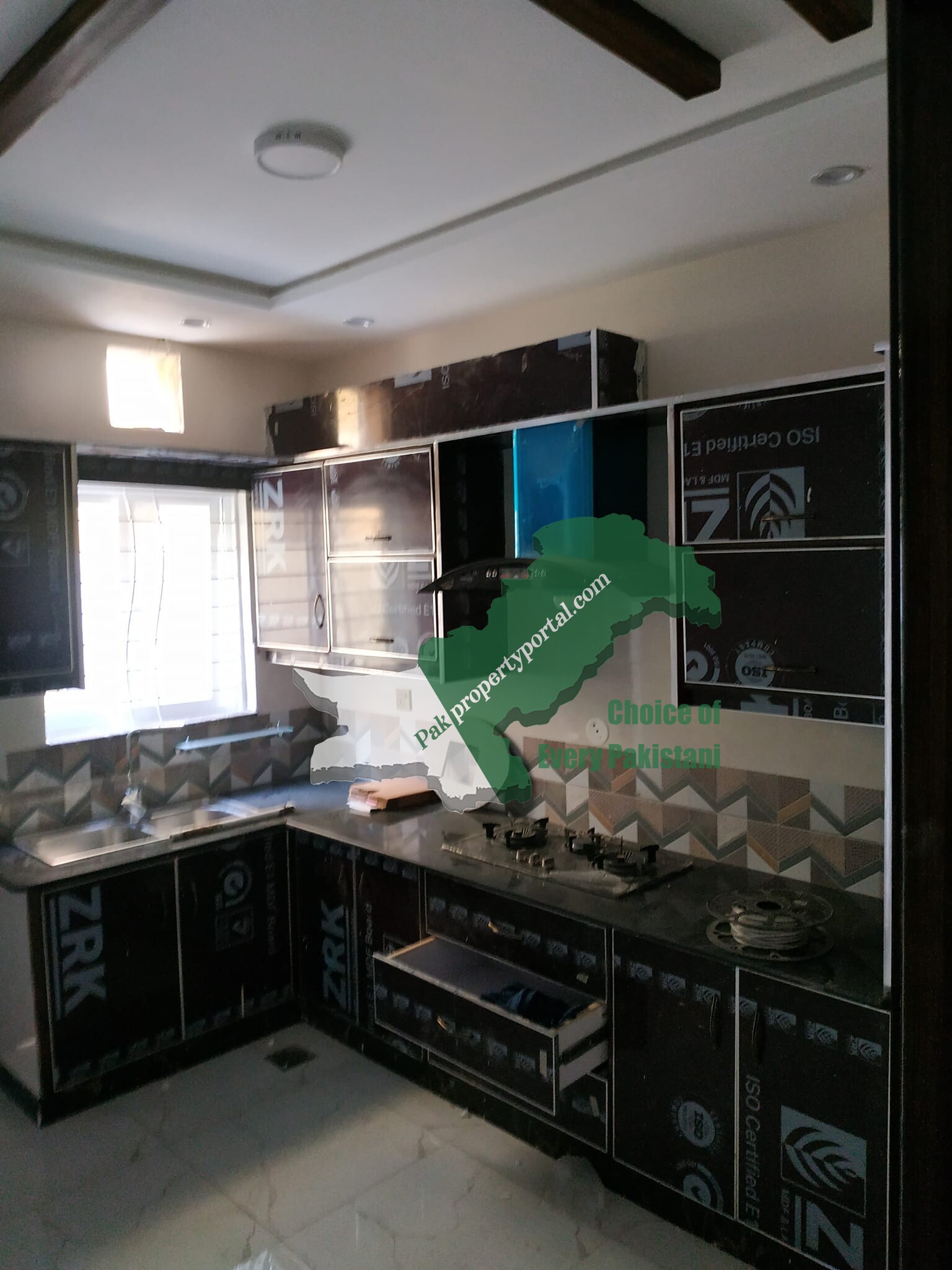 5 Marla ultra modern House for sale Canal Valley Near Bahria town Lahore