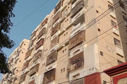 Flat for sale in Omaga heights  Gulistan-e-jauhar block 13 Karachi
