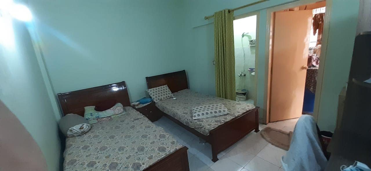 Flat for sale in Omaga heights  Gulistan-e-jauhar block 13 Karachi