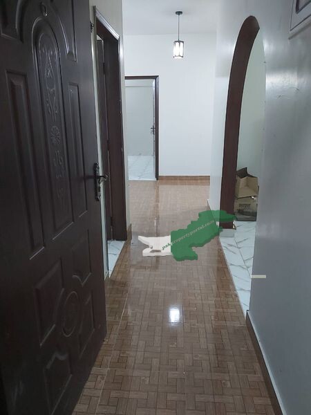 Flat for sale in Safari Blasing gulistan-e-jauhar block 12 Karachi