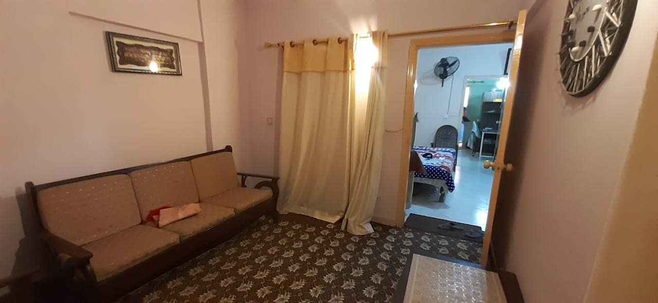 Flat for sale in Omaga heights  Gulistan-e-jauhar block 13 Karachi