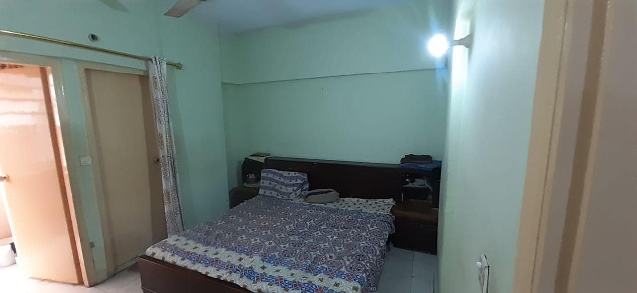 Flat for sale in Omaga heights  Gulistan-e-jauhar block 13 Karachi