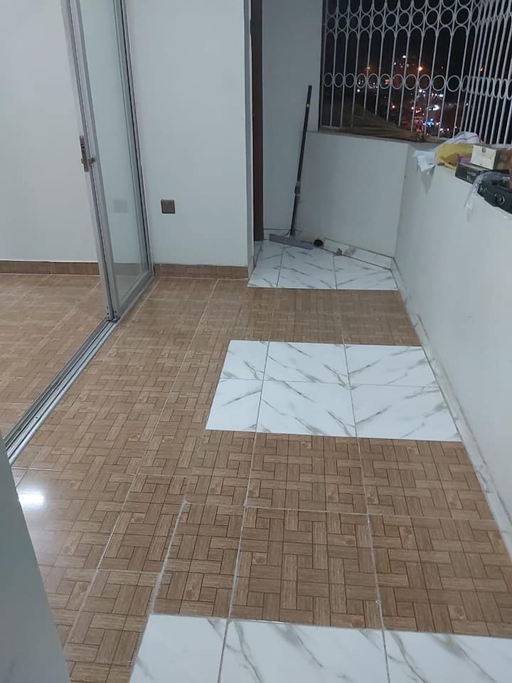 Flat for sale Safari Blasing gulistan-e-jauhar block 12 Karachi