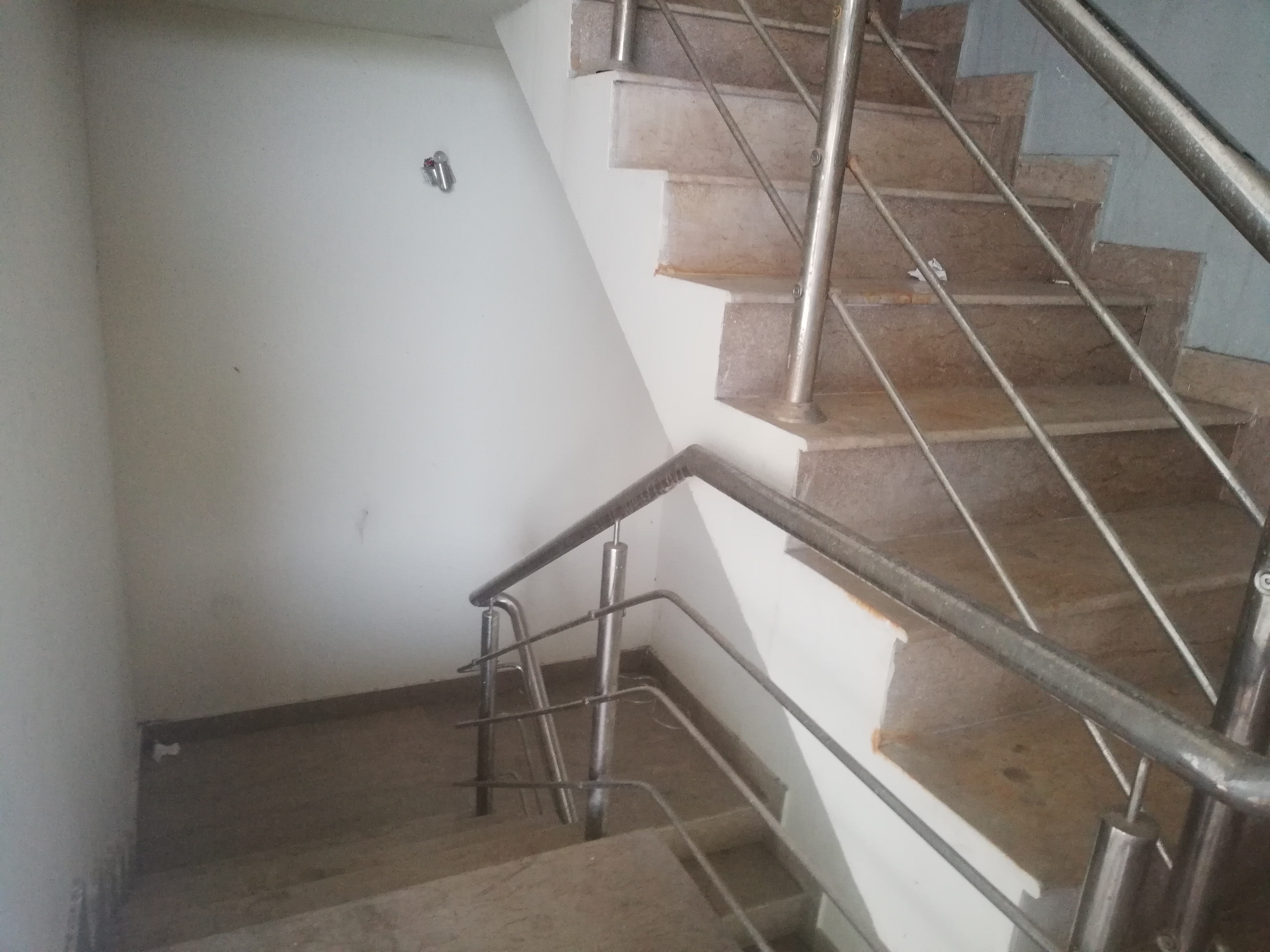 8 Marla 1st Floor in DHA Phase 3 for Rent