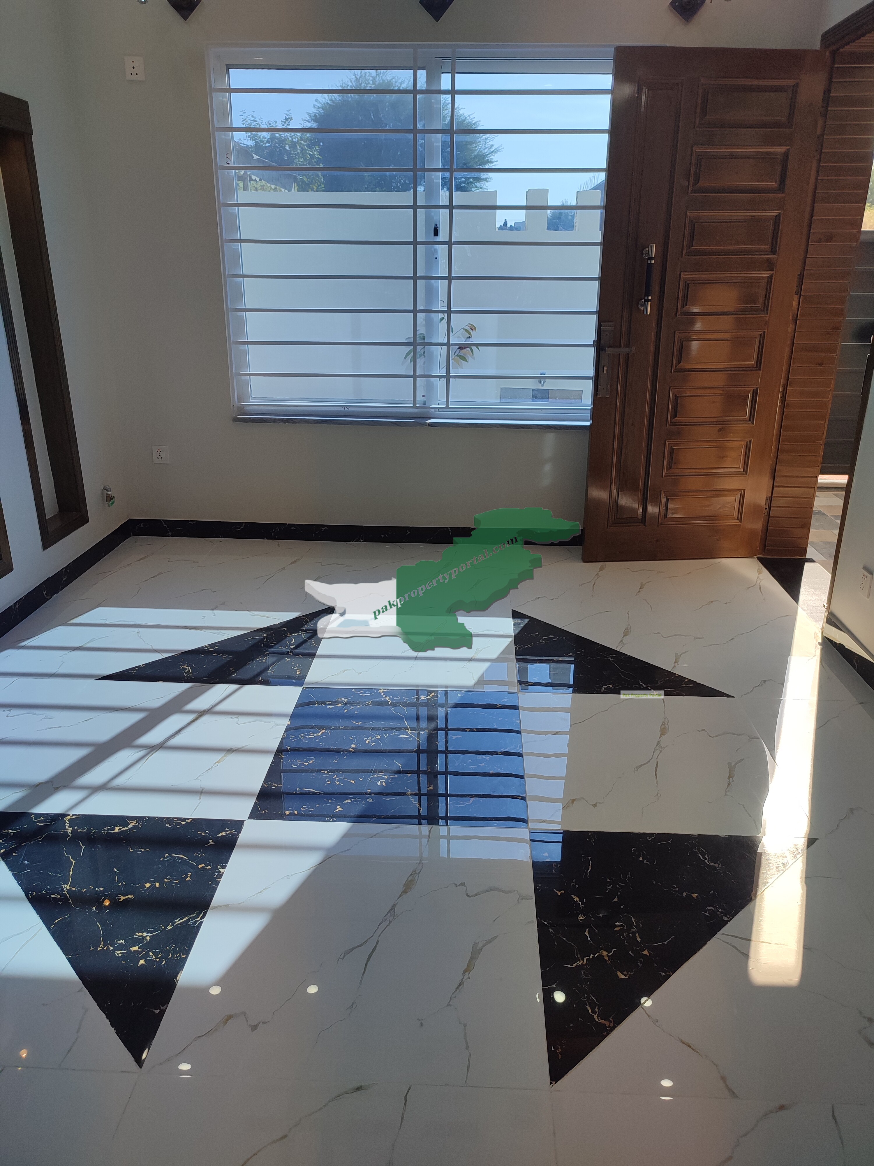 For sale house 30x60 in G 13 Islamabad