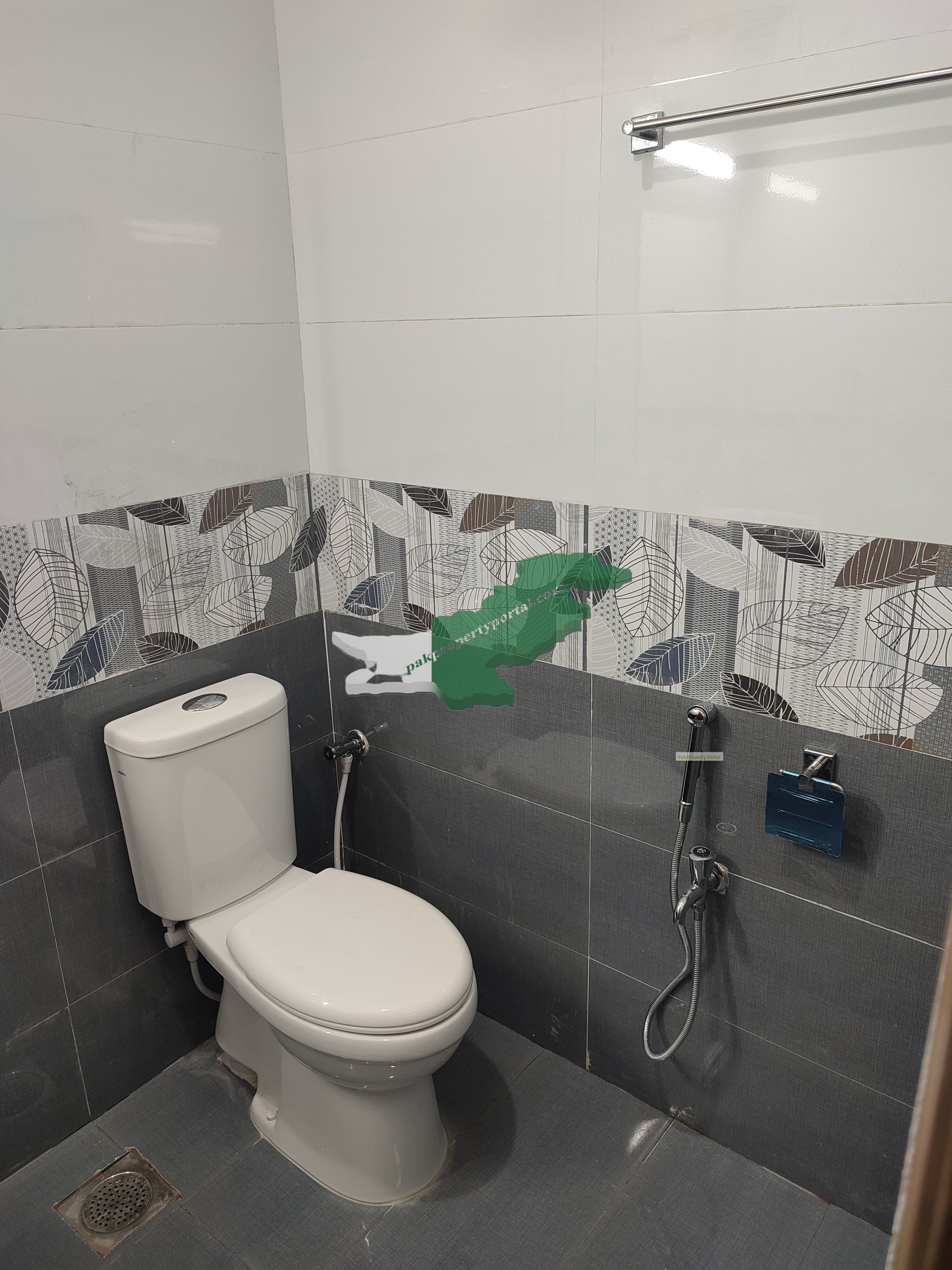 For sale house 30x60 in G 13 Islamabad