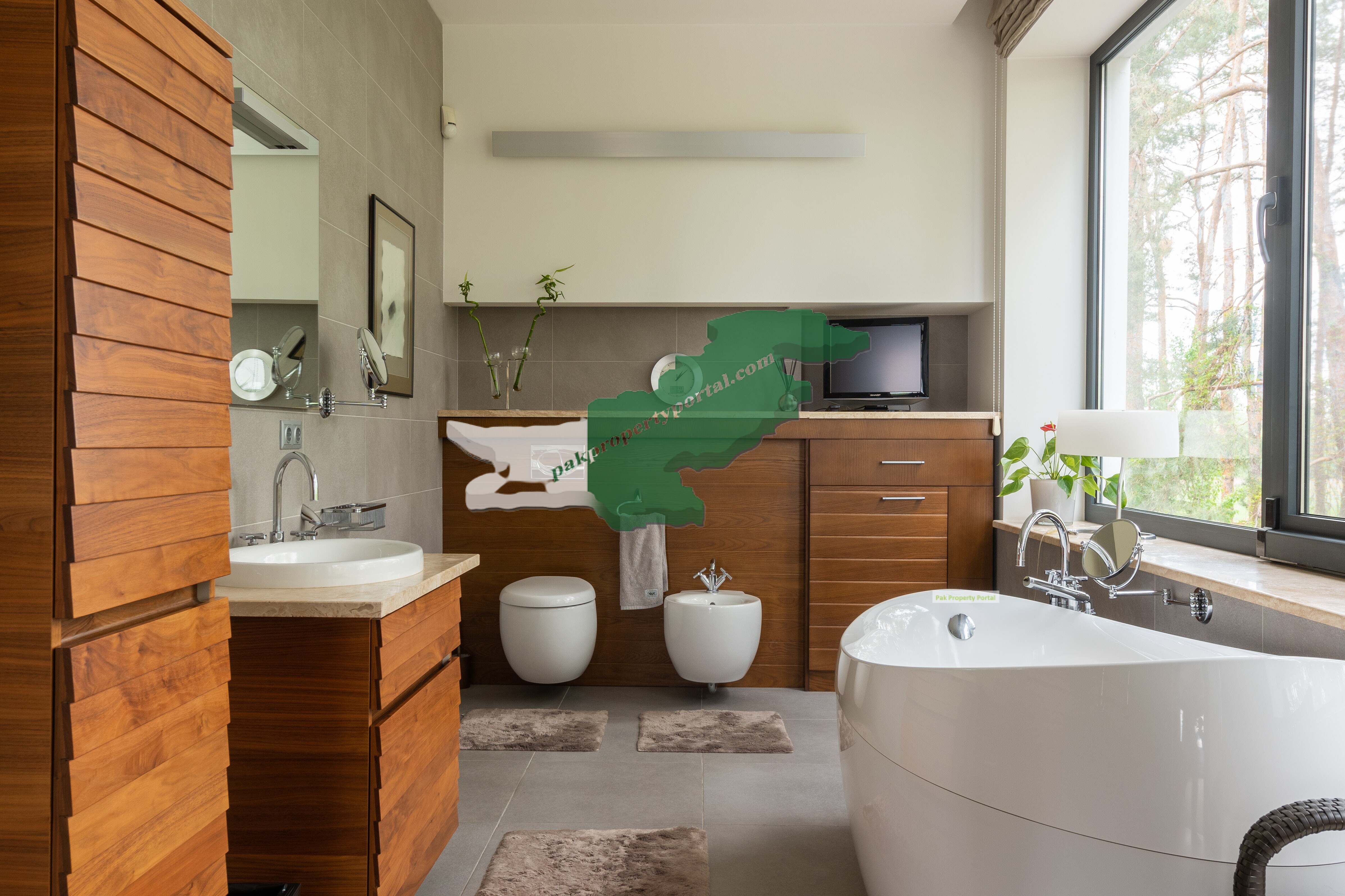 10 Marla Pristine House Available to be purchased