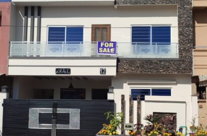 For sale house 30x60 in G 13 Islamabad