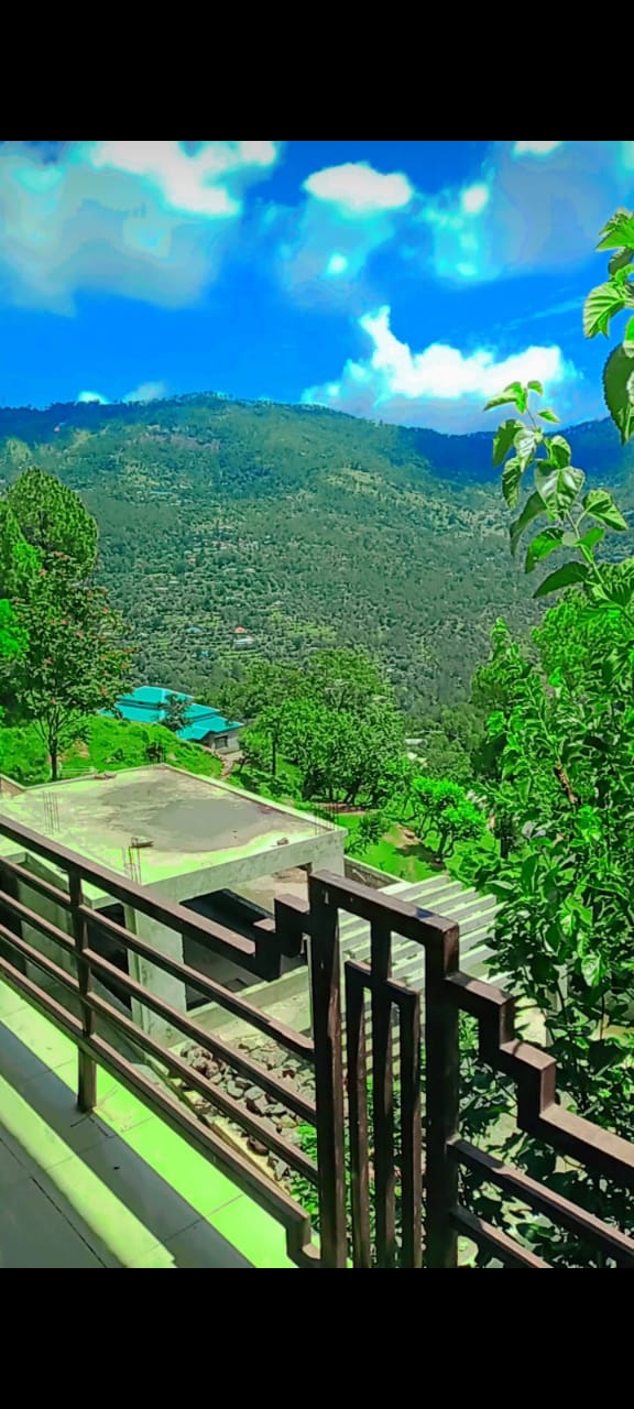 5 marla possession able plot for sale in Murree