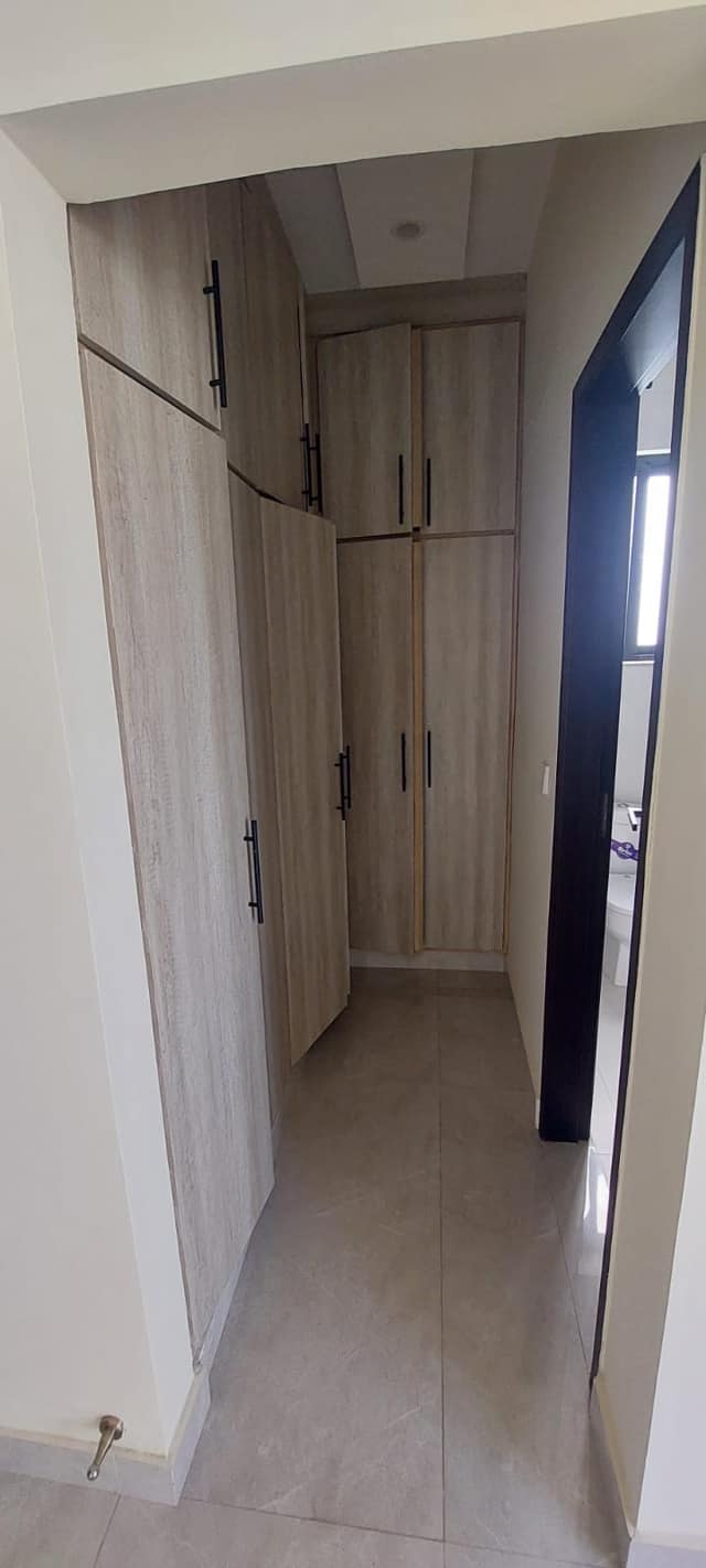 A new 5 Marla  beautiful house for sale in DHA Rahbar Lahore