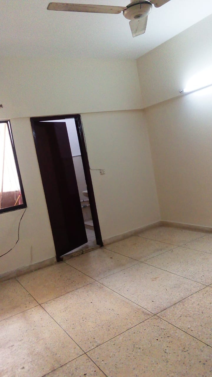APARTMENT AVAILABLE  FOR RENT IN Dhoraji Karachi
