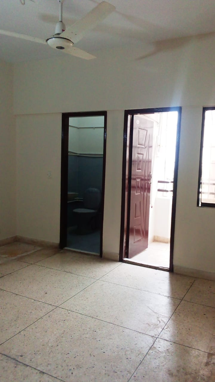 APARTMENT AVAILABLE  FOR RENT IN Dhoraji Karachi