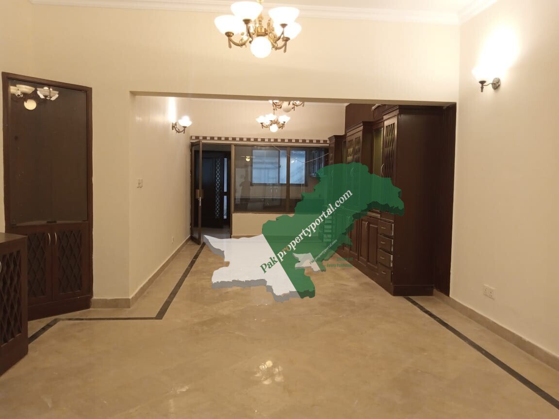 10 Marla Full House For Rent in F-8  Islamabad