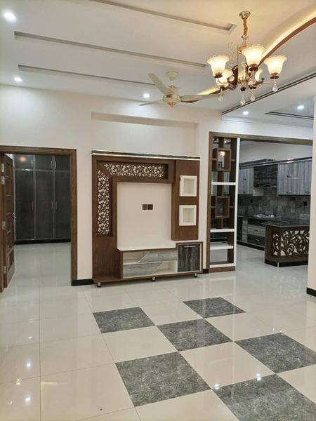 10 Marla Brand new House in soan garden Islamabad