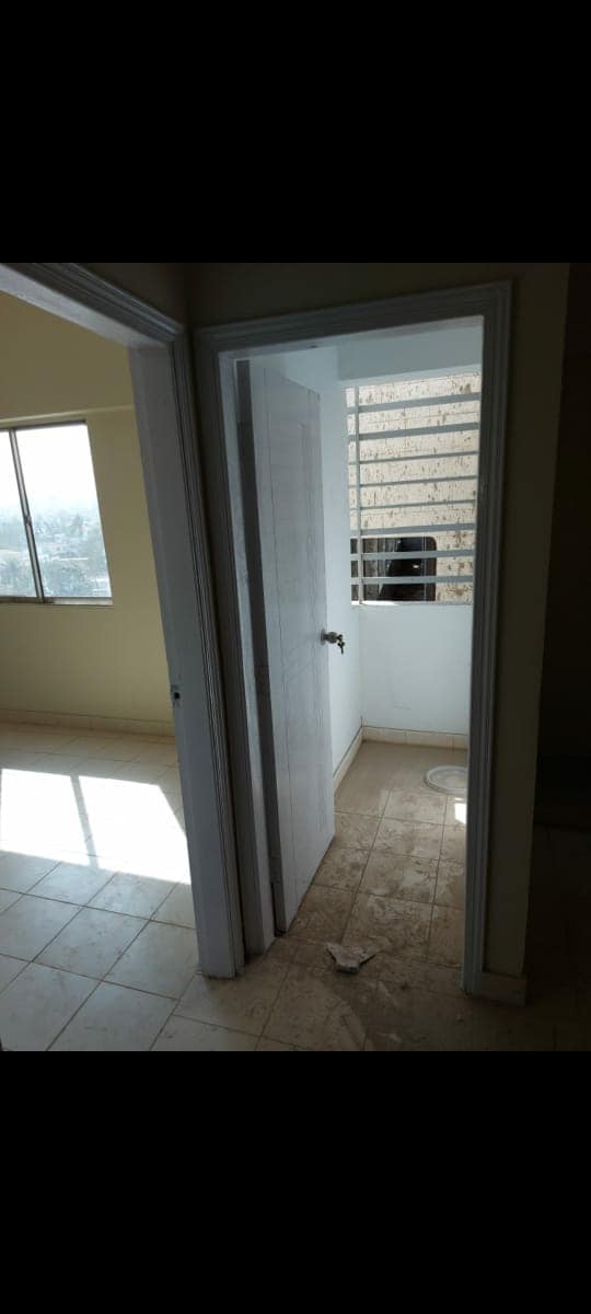 Flat For Sale In Plot No. SB-5, Block 12, Gulshan-e-Iqbal, Near Askari Park Gulshan-e-Iqbal, Karachi, Pakistan