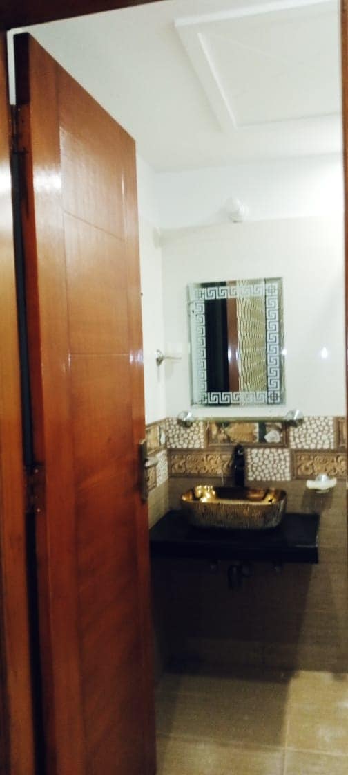 6 Marla house available for sale in park view city Lahore