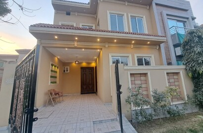 5 Marla Brand New House for sale in State Life Society Lahore