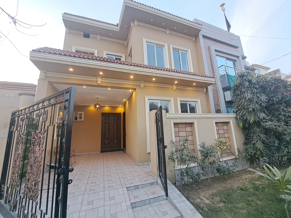 5 Marla Brand New House for sale in State Life Society Lahore