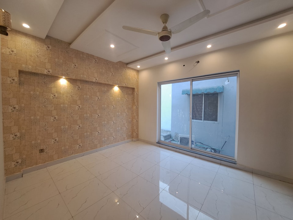 5 Marla Brand New House for sale in State Life Society Lahore