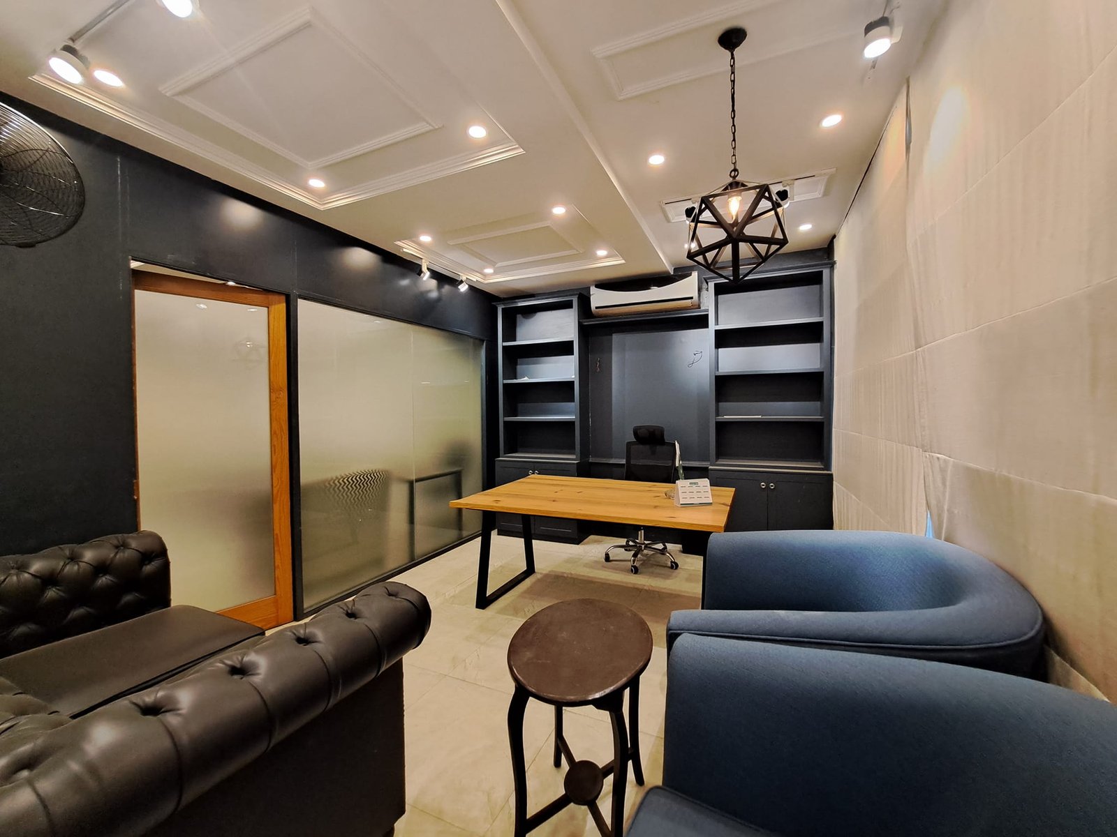 4 Marla Commercial Floor Available For Rent Fully Furnished in State Life Society Lahore