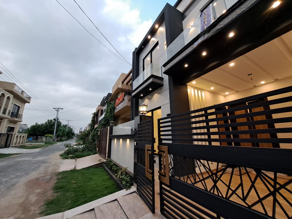 5 Marla Brand New House For Sale in State Life Society Lahore