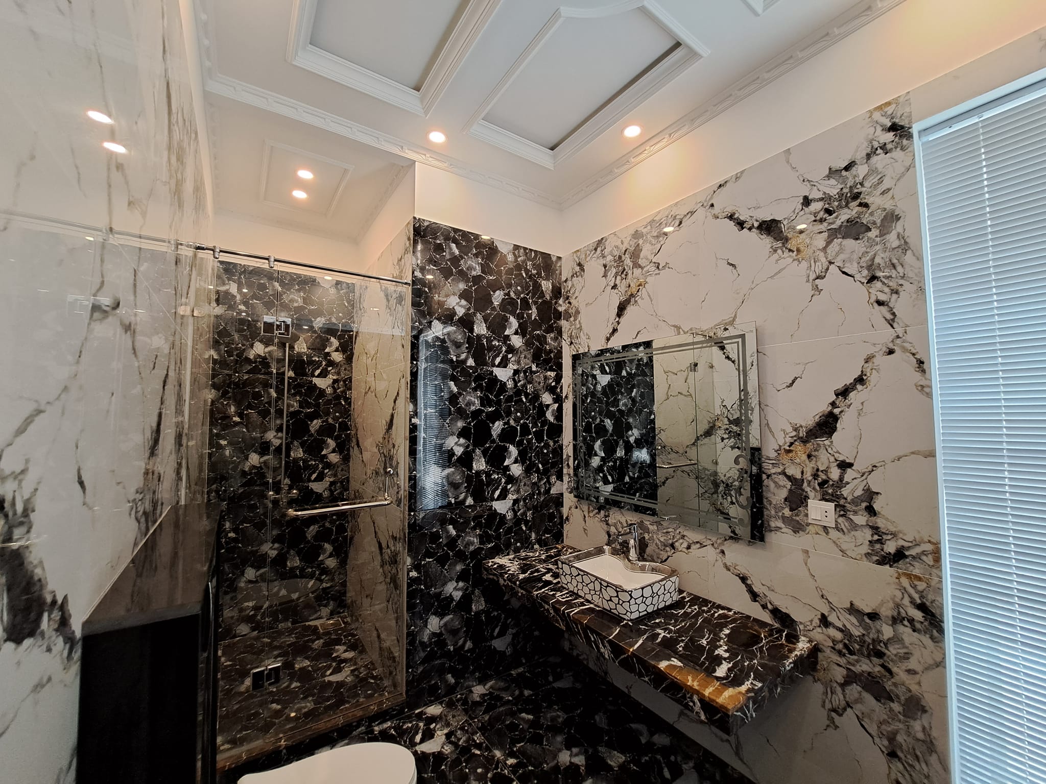 1 kanal Brand New House For Sale in State Life Society Lahore