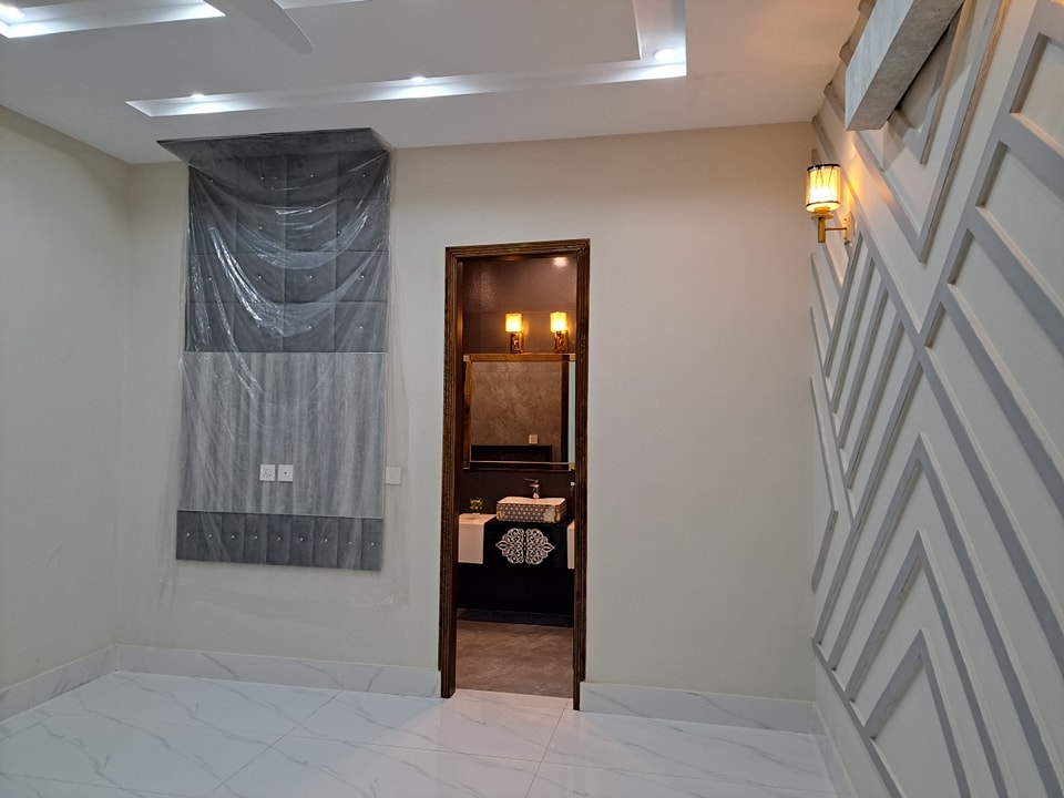 10 Marla Brand New House For Sale House in State Life Society Lahore