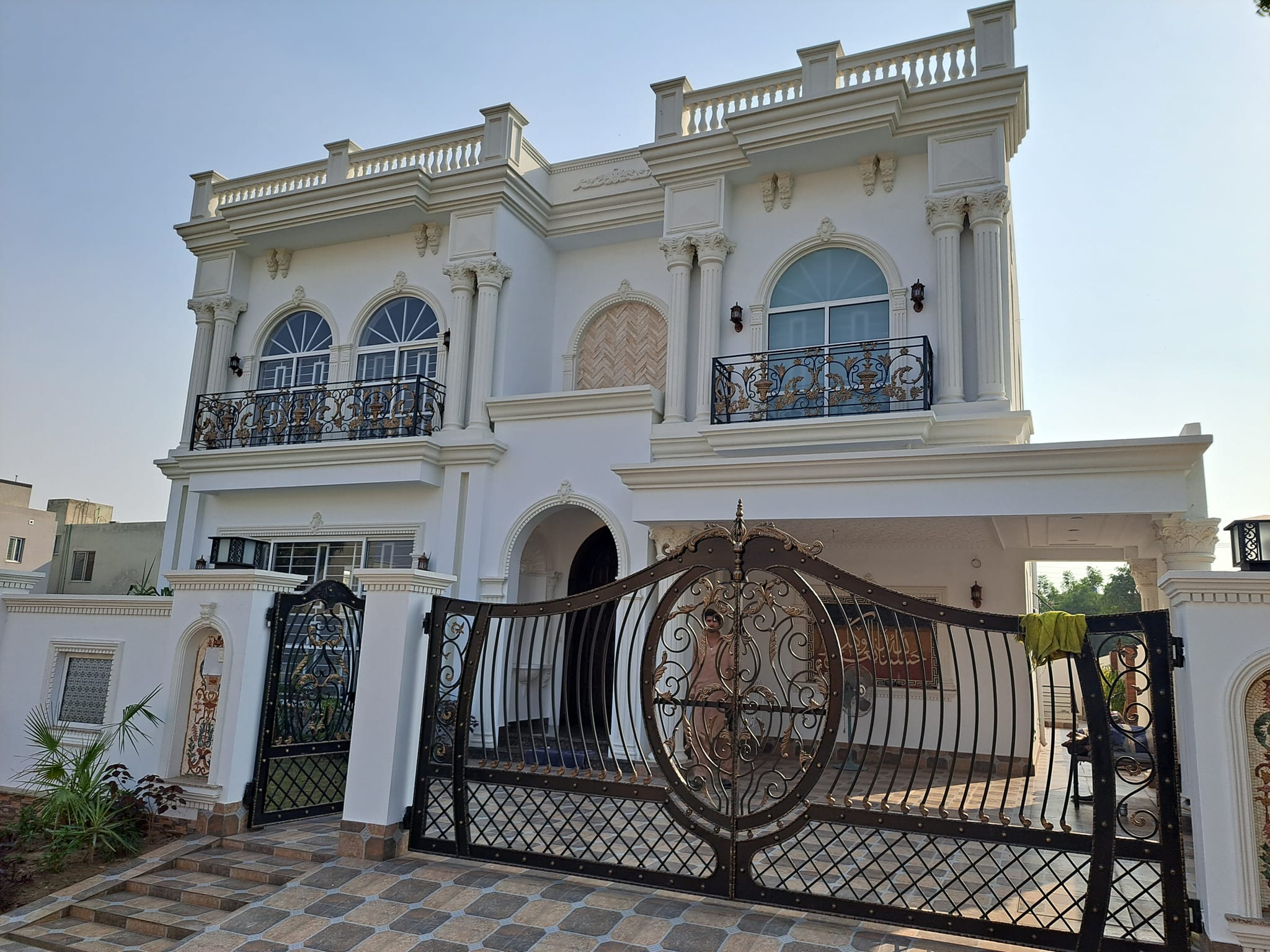 1 kanal Brand New House For Sale in State Life Society Lahore