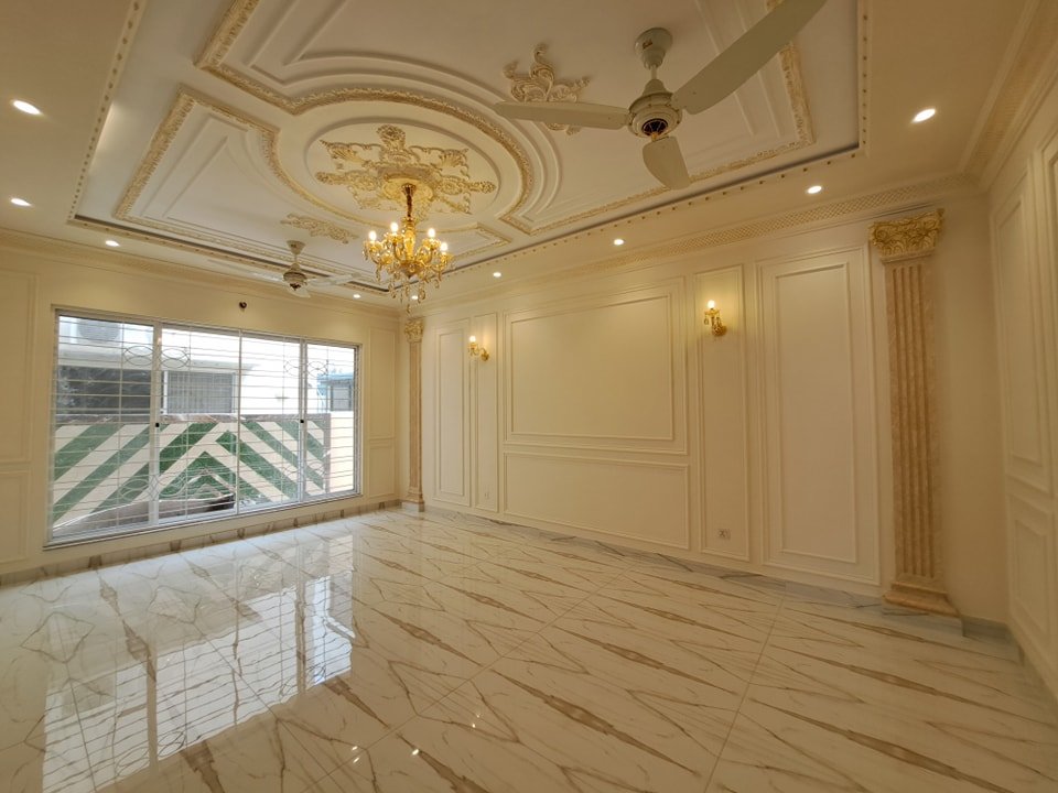 1 kanal Italian Style House For Sale in State Life Society Lahore