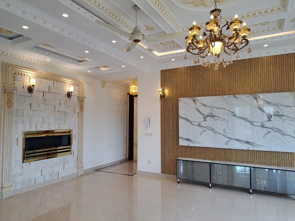 1 kanal Italian Style House For Sale in State Life Society Lahore