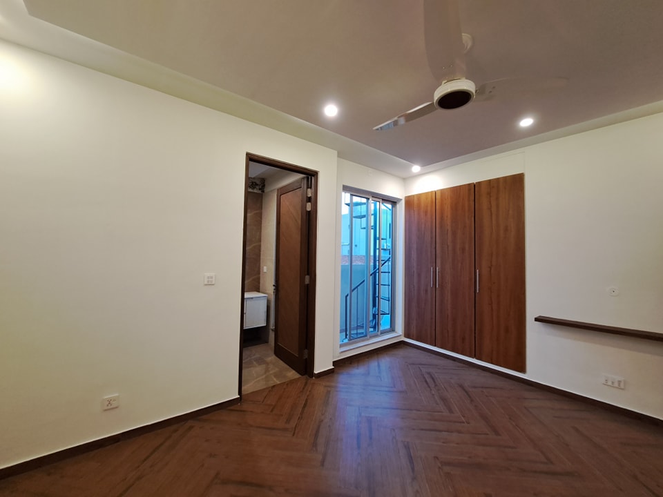 10 Marla Brand New House in For Sale  State Life Society Lahore