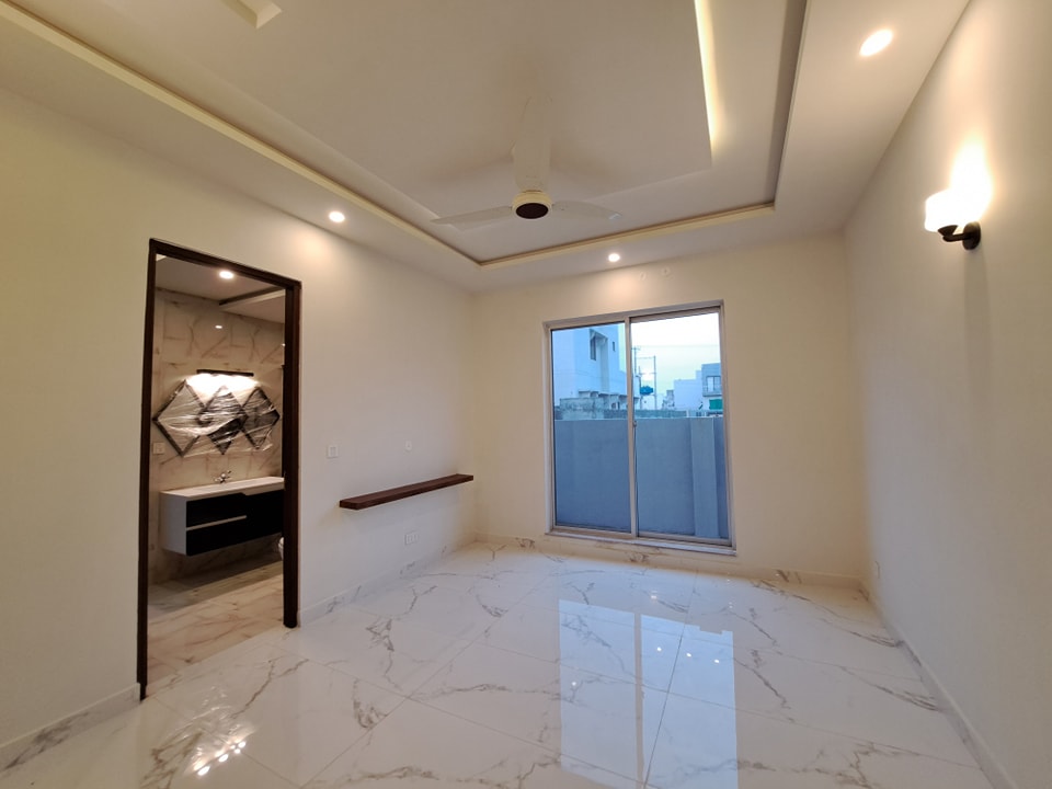 10 Marla Brand New House in For Sale  State Life Society Lahore