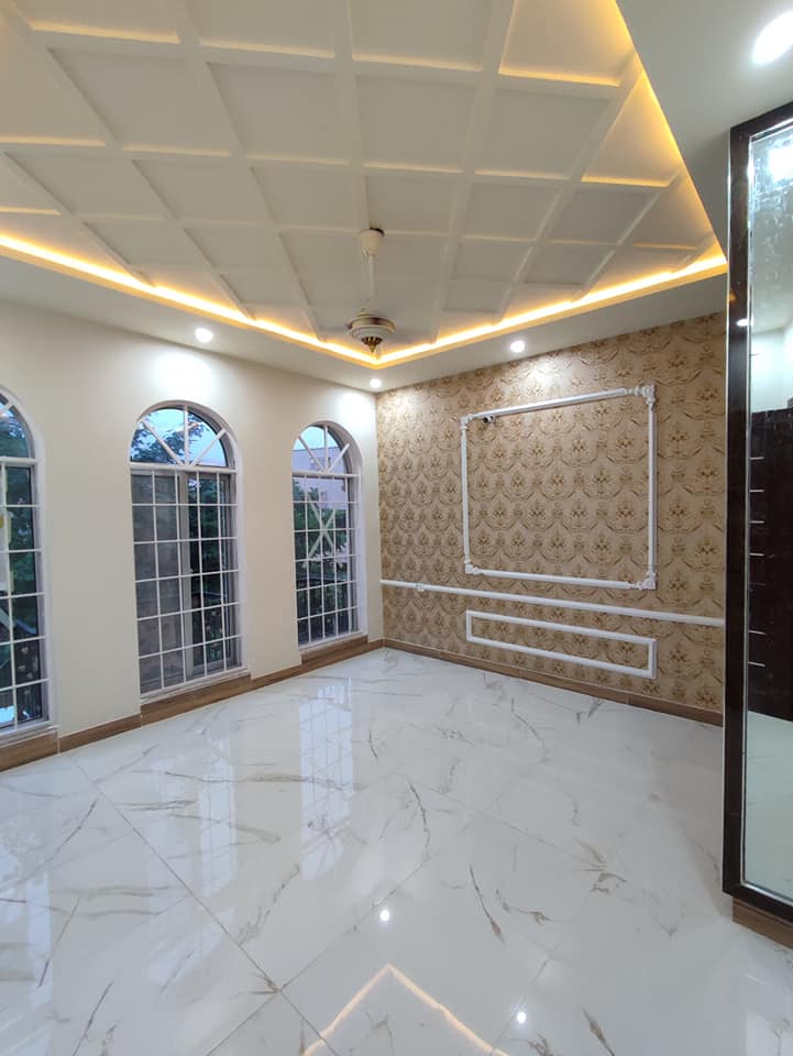 10 Marla Brand new house for sale in C block Punjab Society phase 2 near college rod near wapda town Lahore