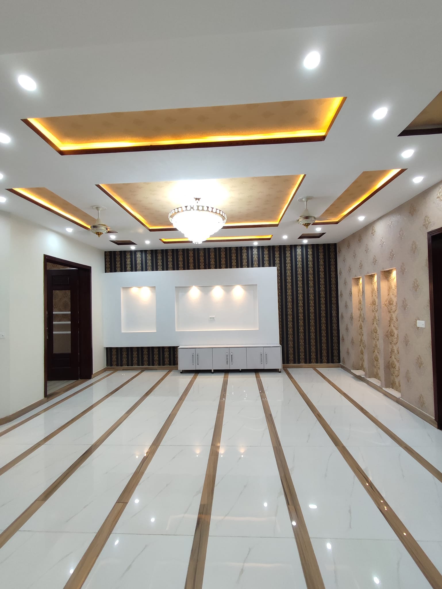 10 Marla Brand new house for sale in C block Punjab Society phase 2 near college rod near wapda town Lahore