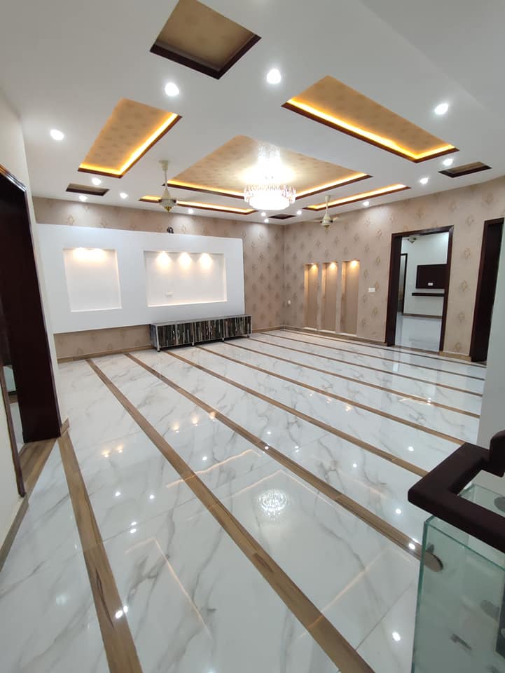 10 Marla Brand new house for sale in C block Punjab Society phase 2 near college rod near wapda town Lahore