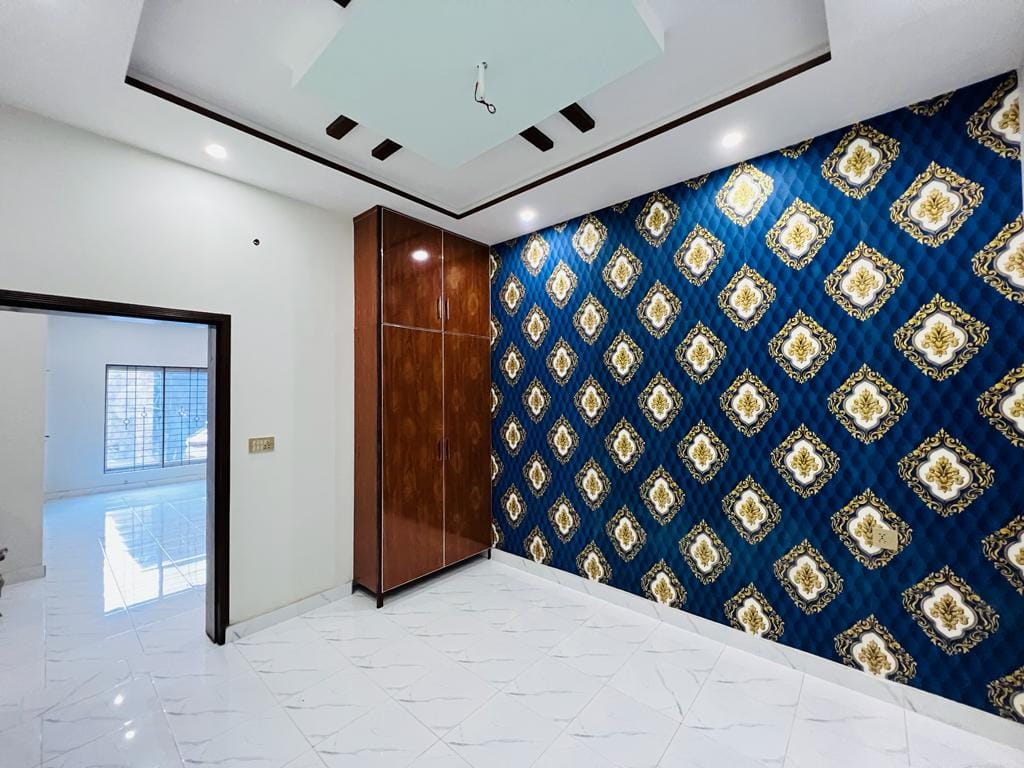 4 Marla single-story house for sale in Hamza town Phase 2 Lahore