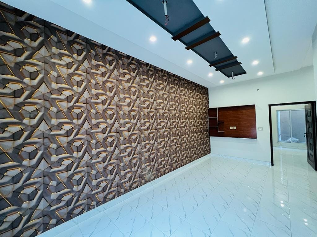 4 Marla single-story house for sale in Hamza town Phase 2 Lahore