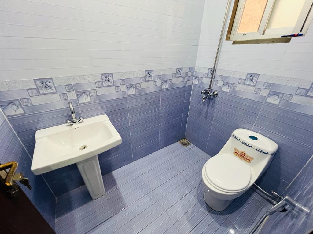 4 Marla single-story house for sale in Hamza town Phase 2 Lahore