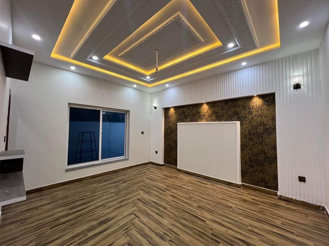 9 Marla Luxury House For Sale In Buch Executive Villas Multan