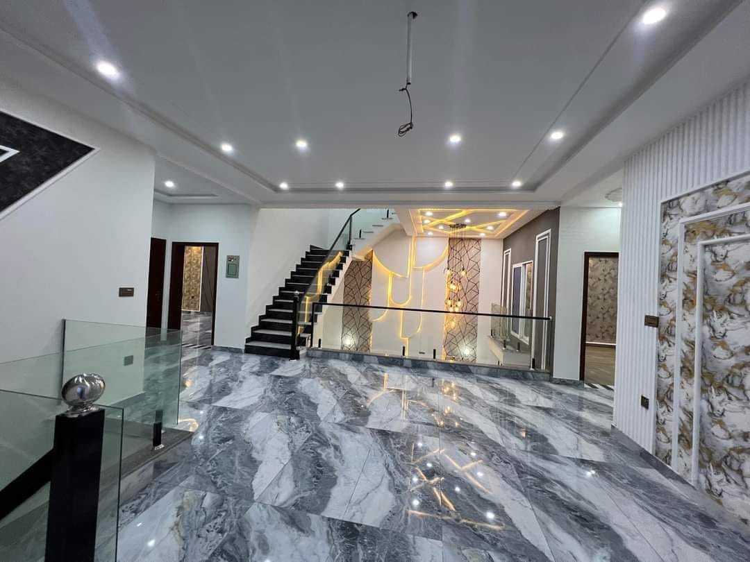 9 Marla Luxury House For Sale In Buch Executive Villas Multan