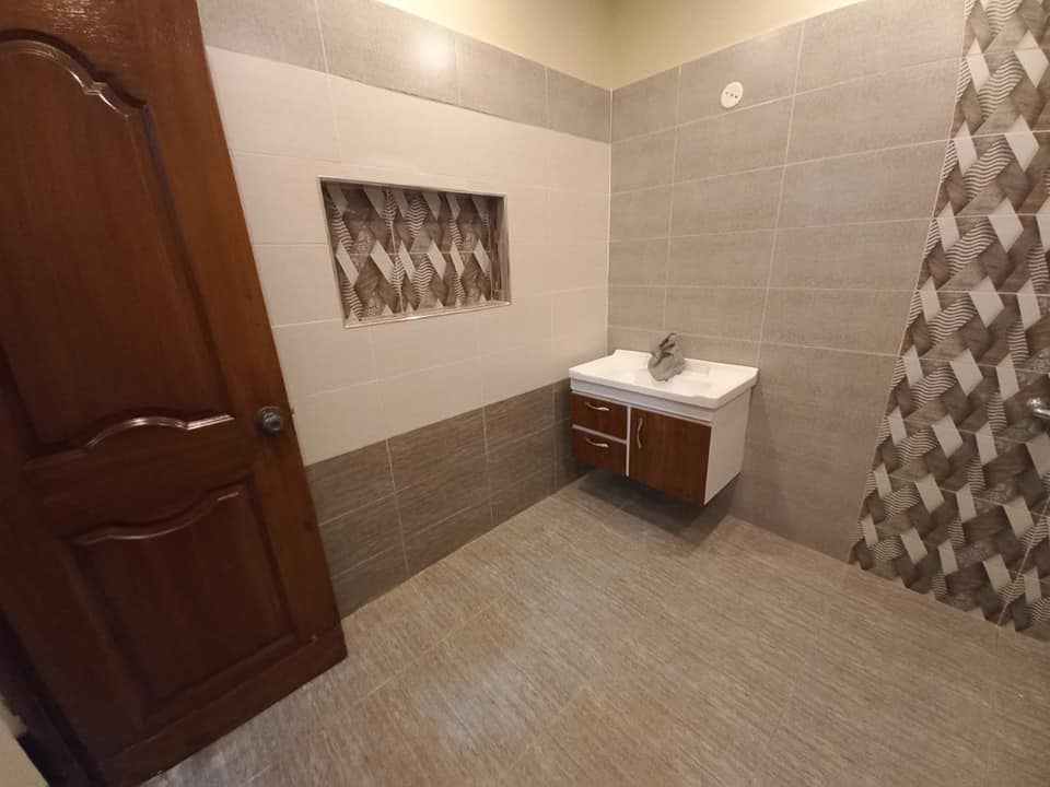 30 Marla corner independent lower portion available for rent in River view society Lahore