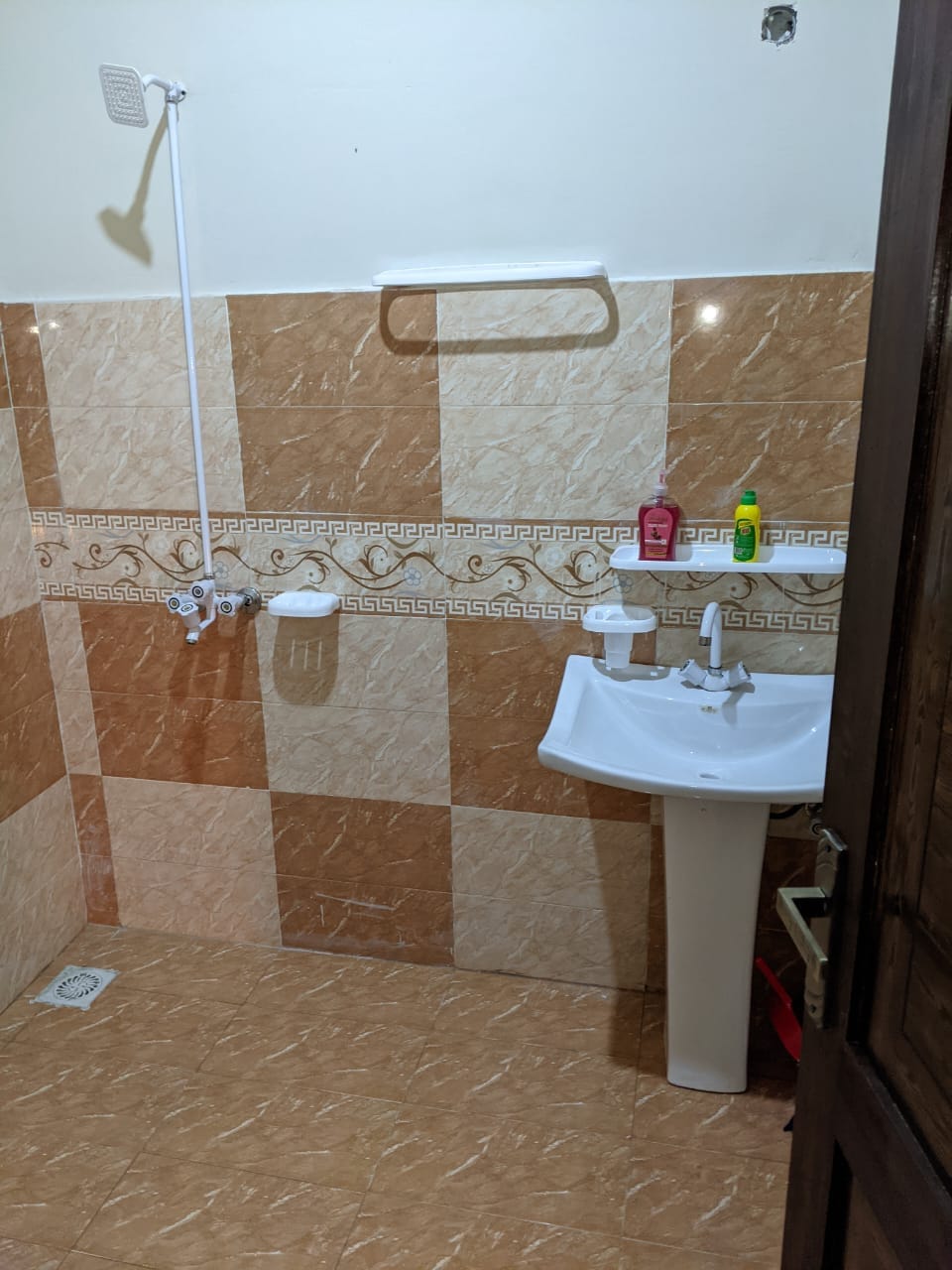 Flat available for rent in an airline Housing society Lahore